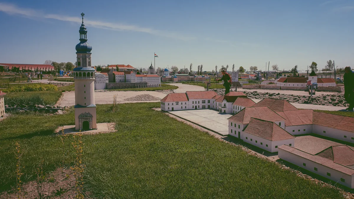 Ezer Év Parkja, Mórahalom
